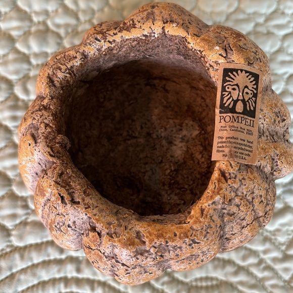 Set of Two Decorative Clay Pumpkins - Picture 7 of 8